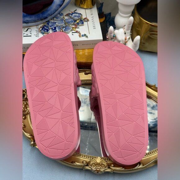 🆕 KURT GEIGER LONDON 🧿 NWOT Meena Eagle Quilted Slide, Pink - Sz 38 US 7.5 - Picture 13 of 14